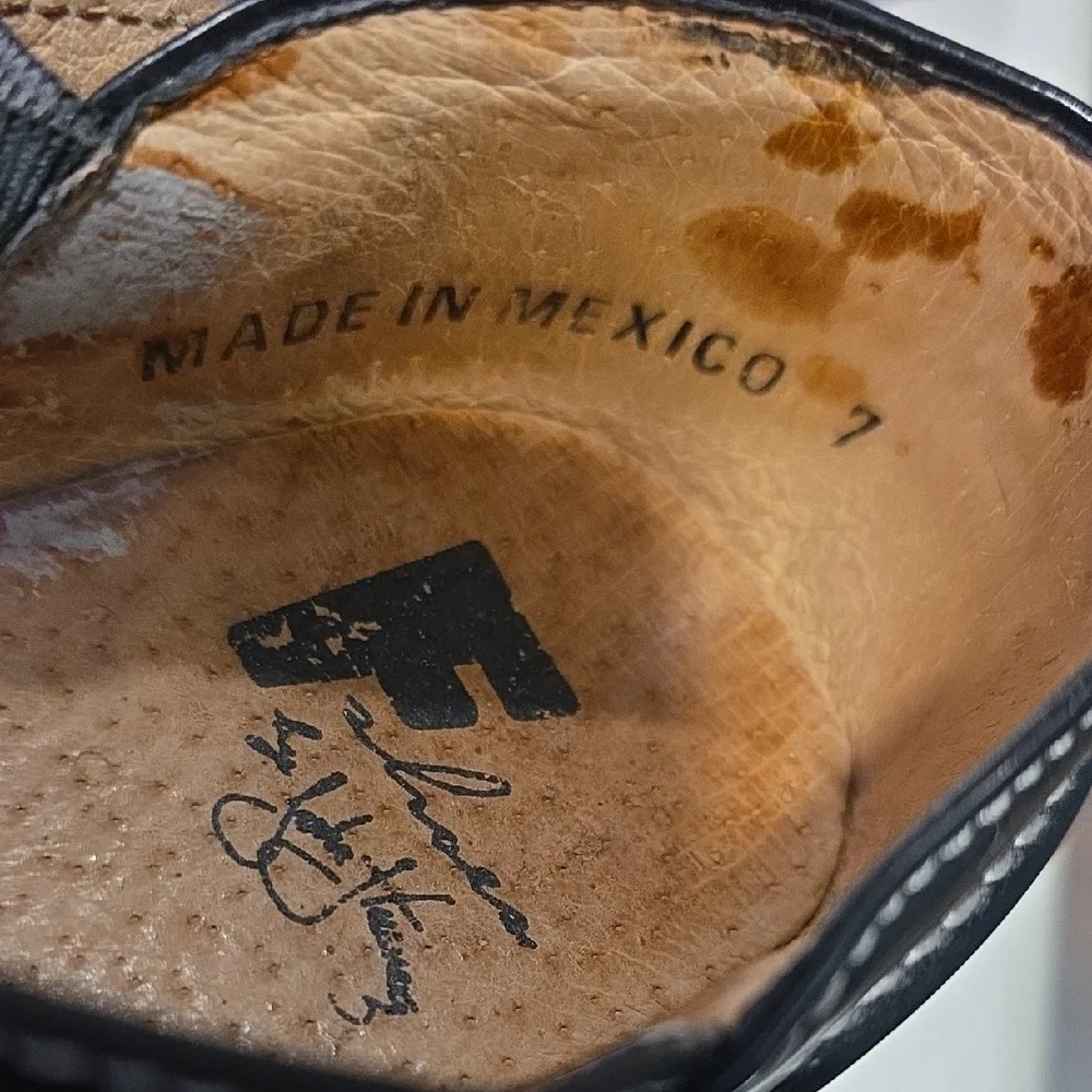 VINTAGE John Fluevog Black Leather Mary Jane Platform Heels with White Stitching - Picture 6 of 15